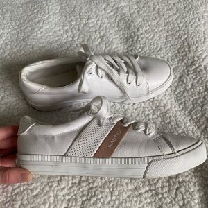 Nautica Sneakers